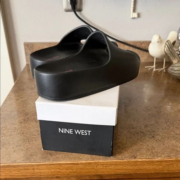 Nine West Matte Black Platform Slide Sandals - Picture 2 of 6